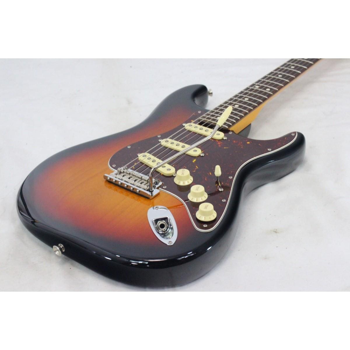 ＦＥＮＤＥＲ　　ＡＭ　ＰＲＯ　ＩＩ　ＳＴＲＡＴＯＣＡＳＴＥＲ