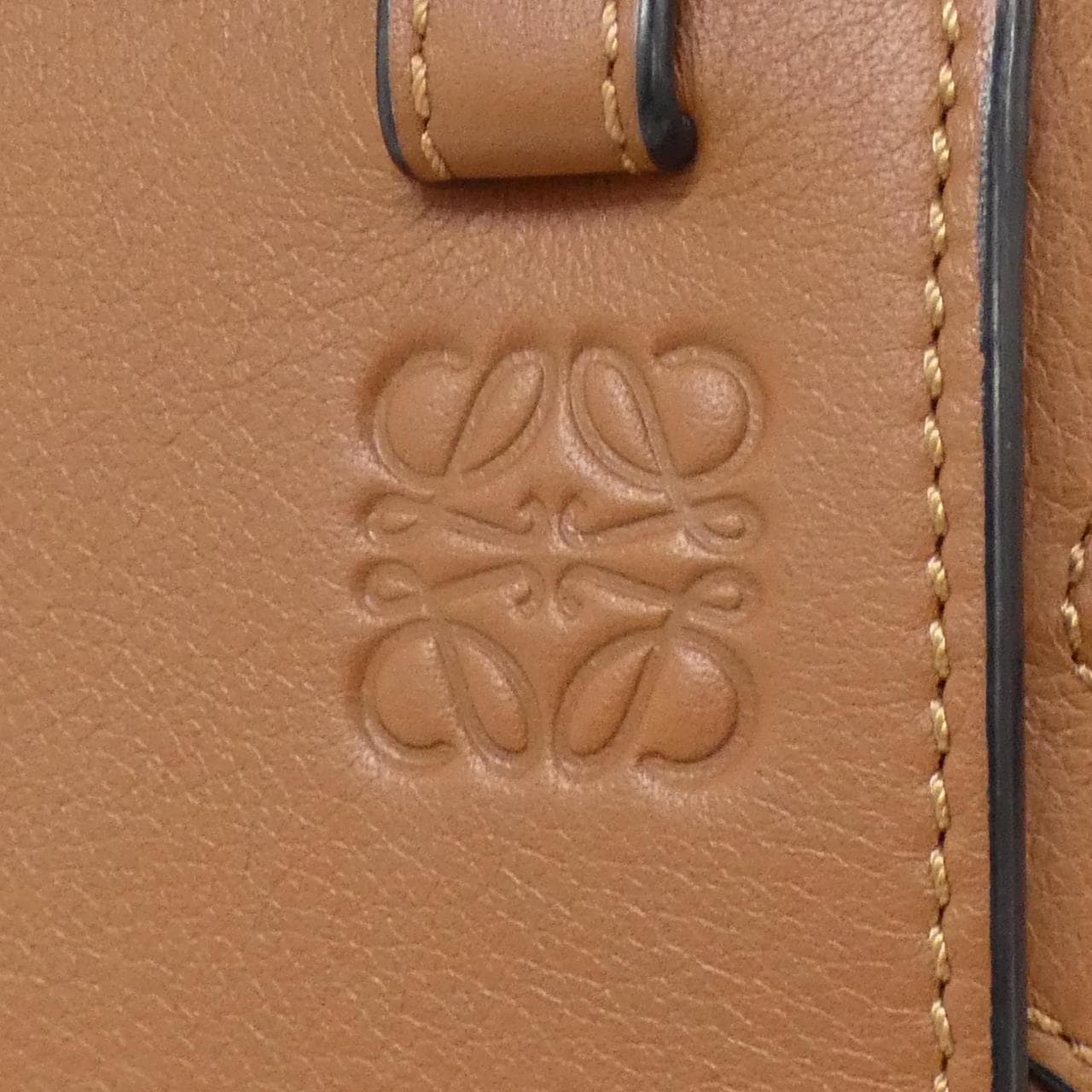 ロエベ ハンモック ドローストリング ミニ 314 30 V07 ショルダーバッグ