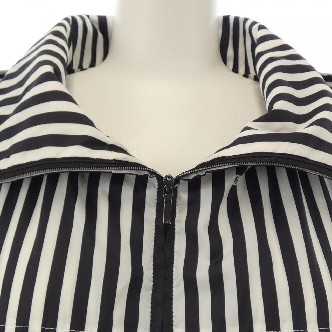 シャネル CHANEL P76215V68288 ジャケット