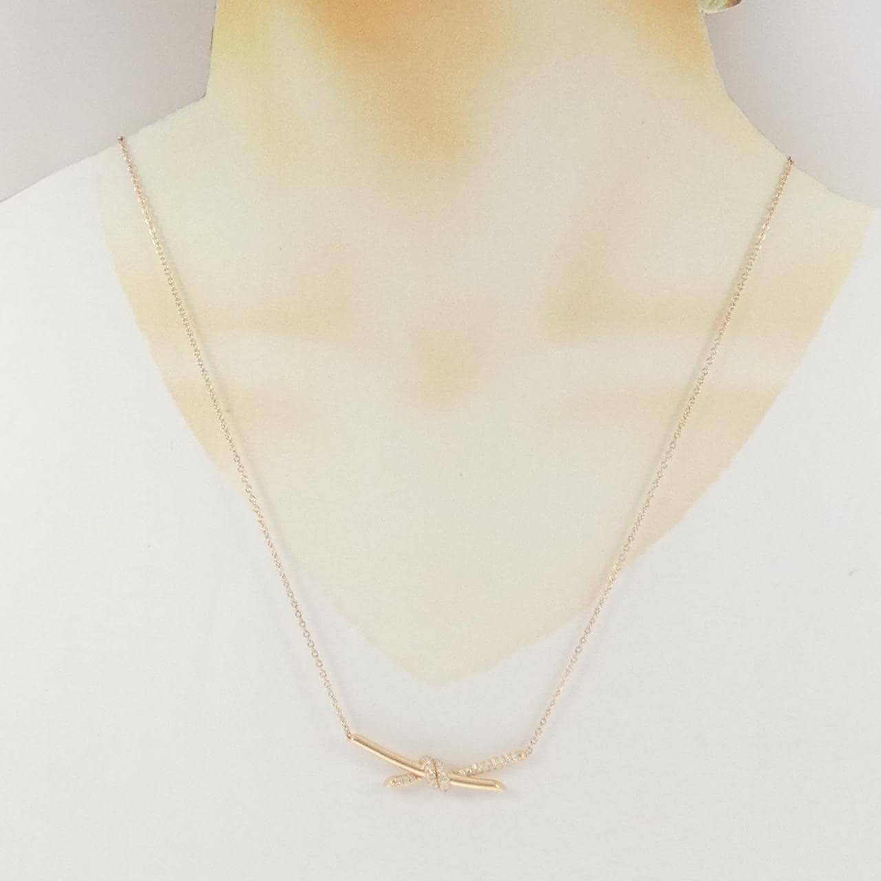 ティファニー ノット ネックレス 0.25CT
