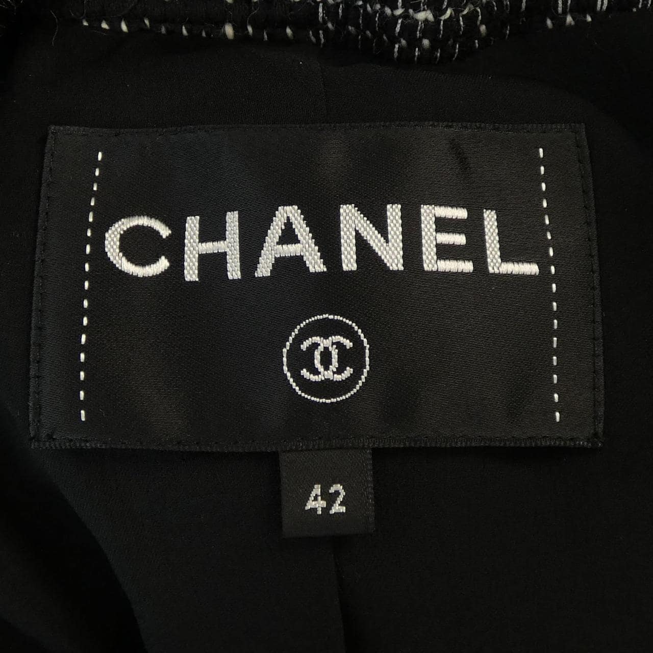 シャネル CHANEL ノーカラージャケット