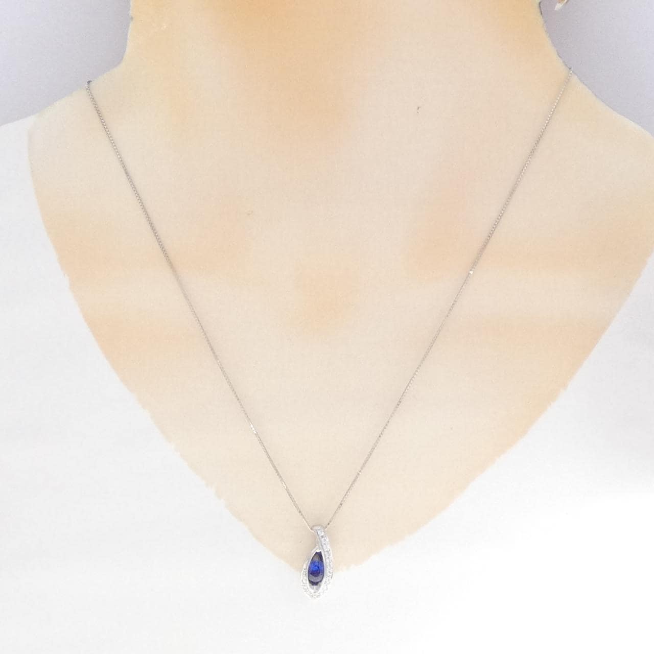 PT900/PT850 サファイヤ ネックレス 0.45CT