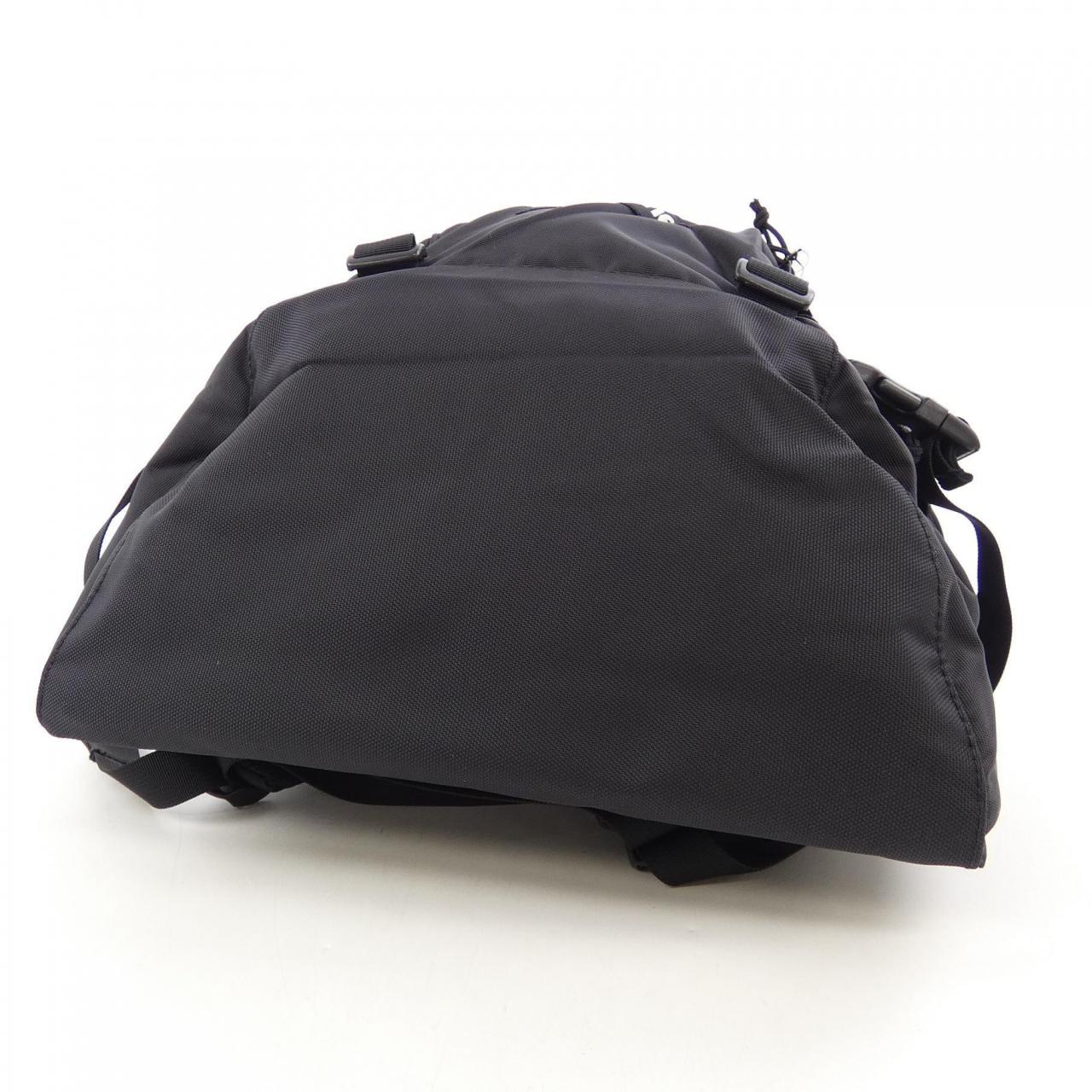 シュプリーム SUPREME BACKPACK