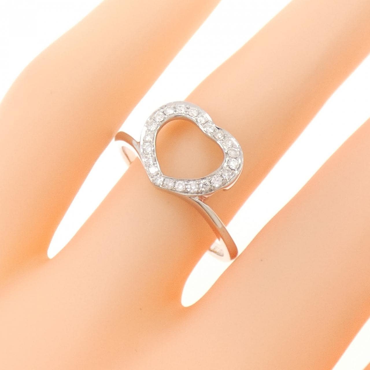 750WG ハート ダイヤモンド リング 0.18CT