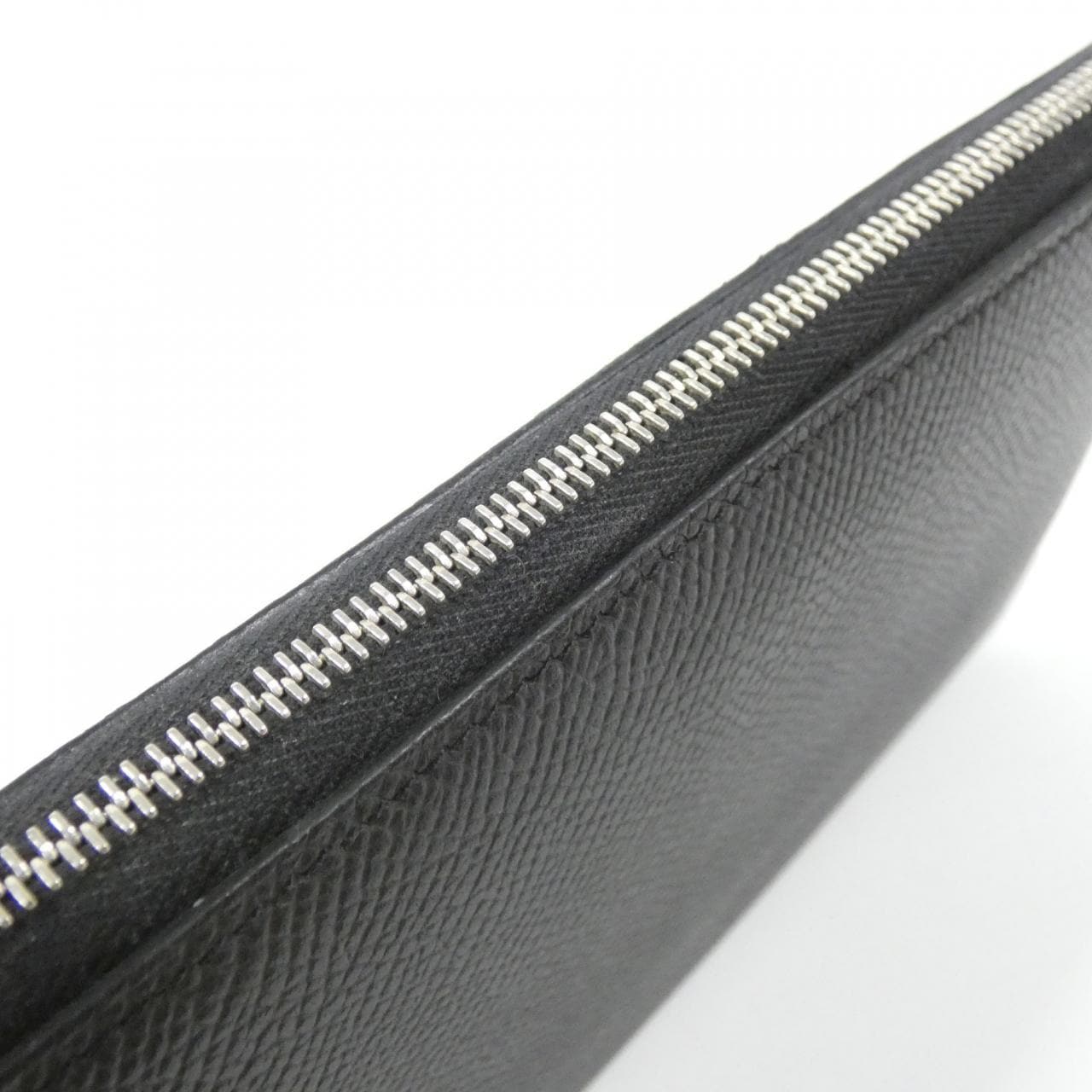 エルメス CARRE EN BOUCLES シルク イン クラシック 071003CK 財布