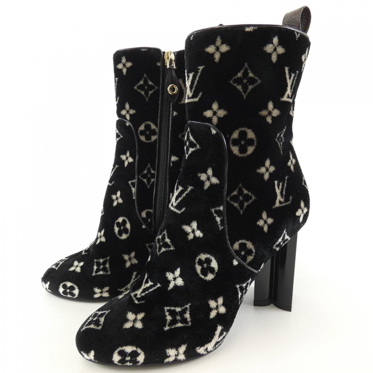 LOUIS LOUIS VUITTON boots