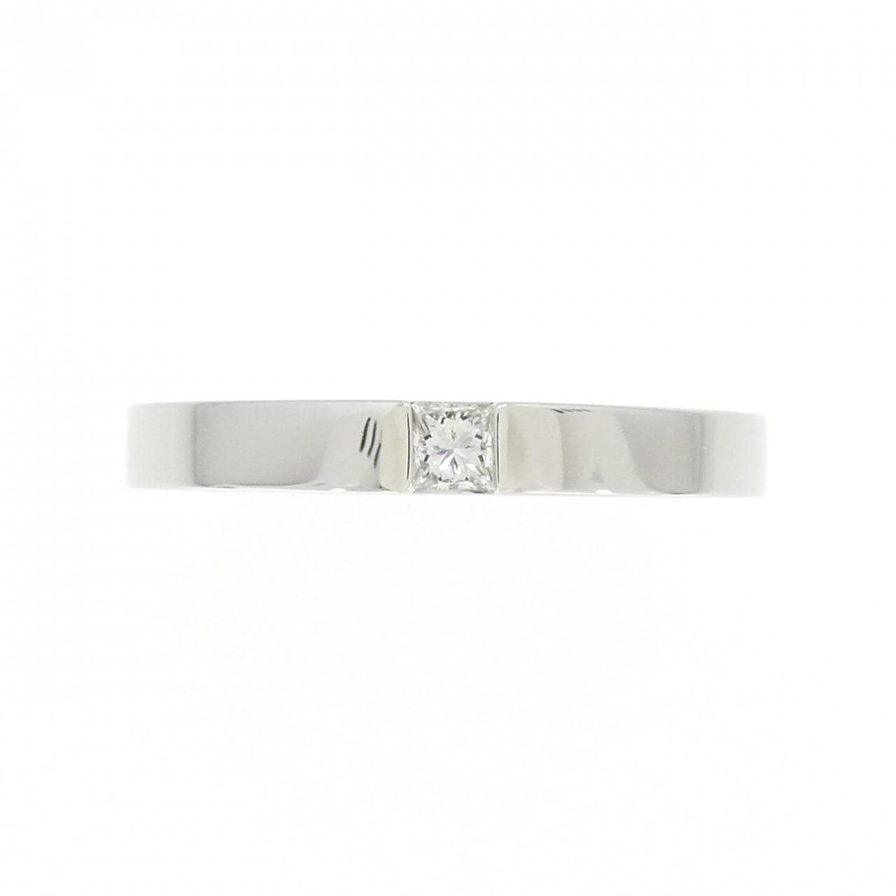 HARRY WINSTON princess cut ring