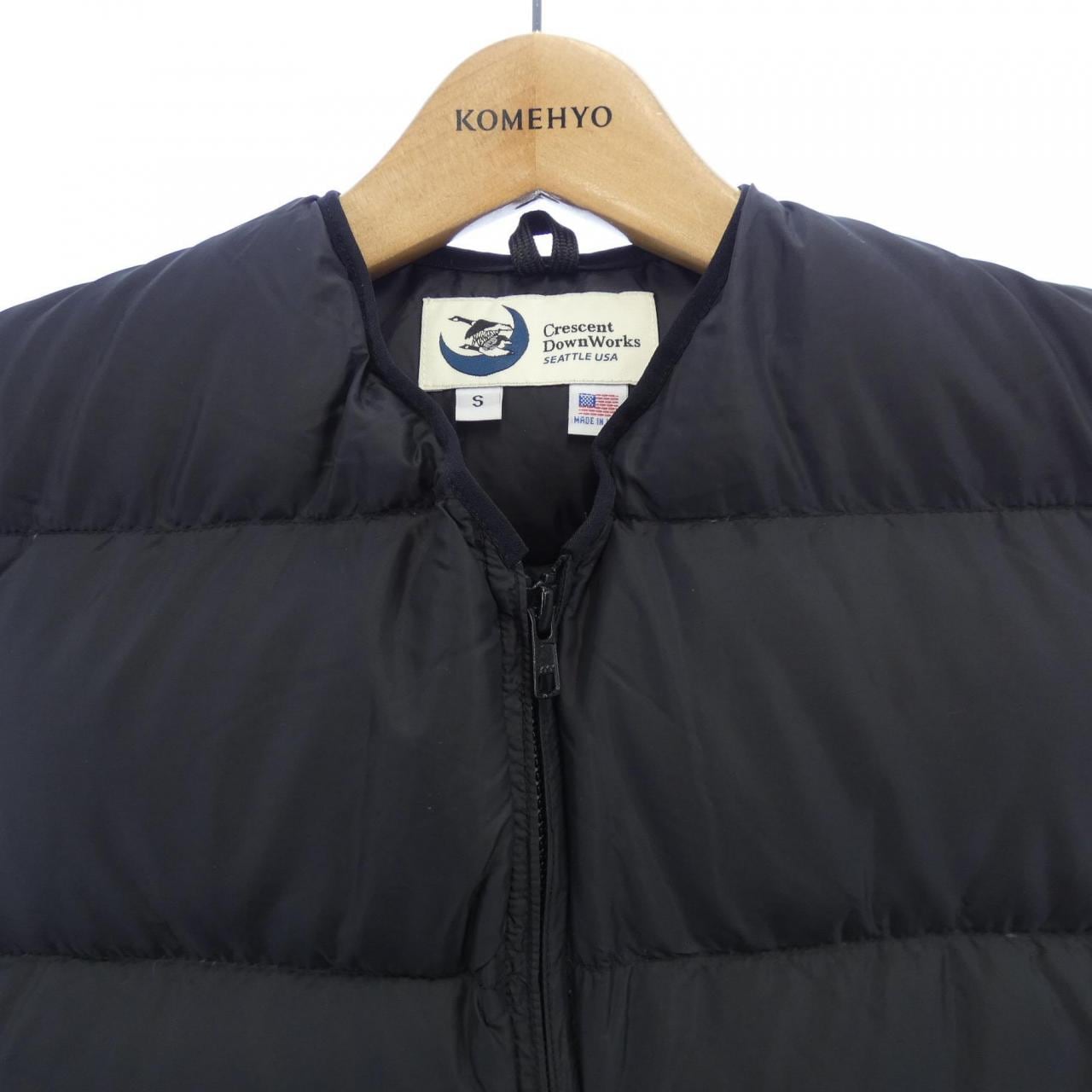 クレセントダウンワークス CRESCENT DOWN WORKS ダウンベスト