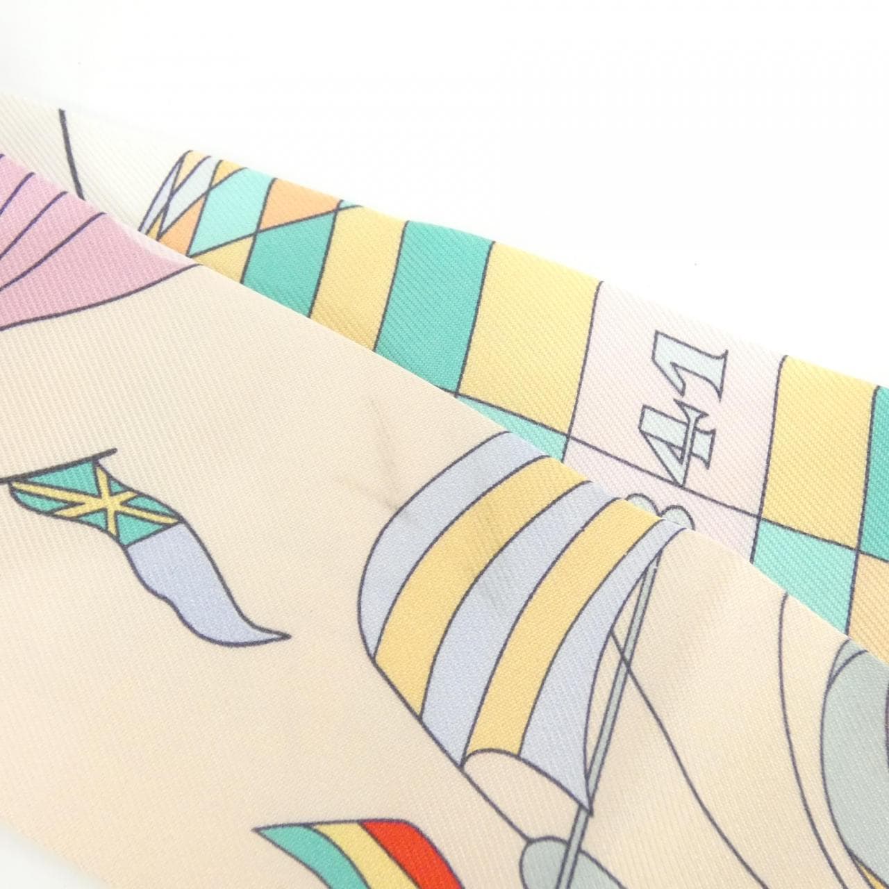 エルメス LES FOLIES DU CIEL ツイリー 061722S スカーフ