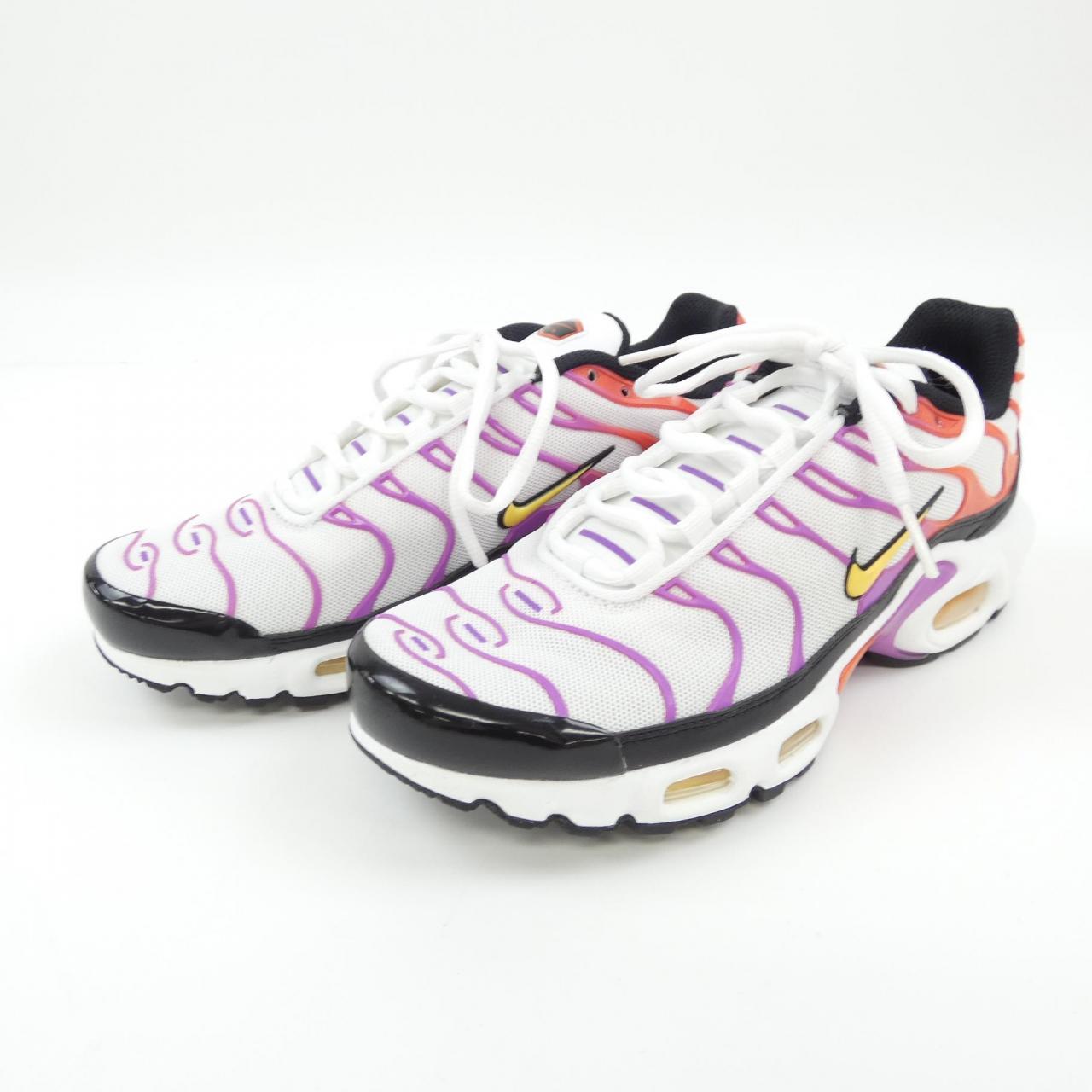ナイキ NIKE スニーカー
