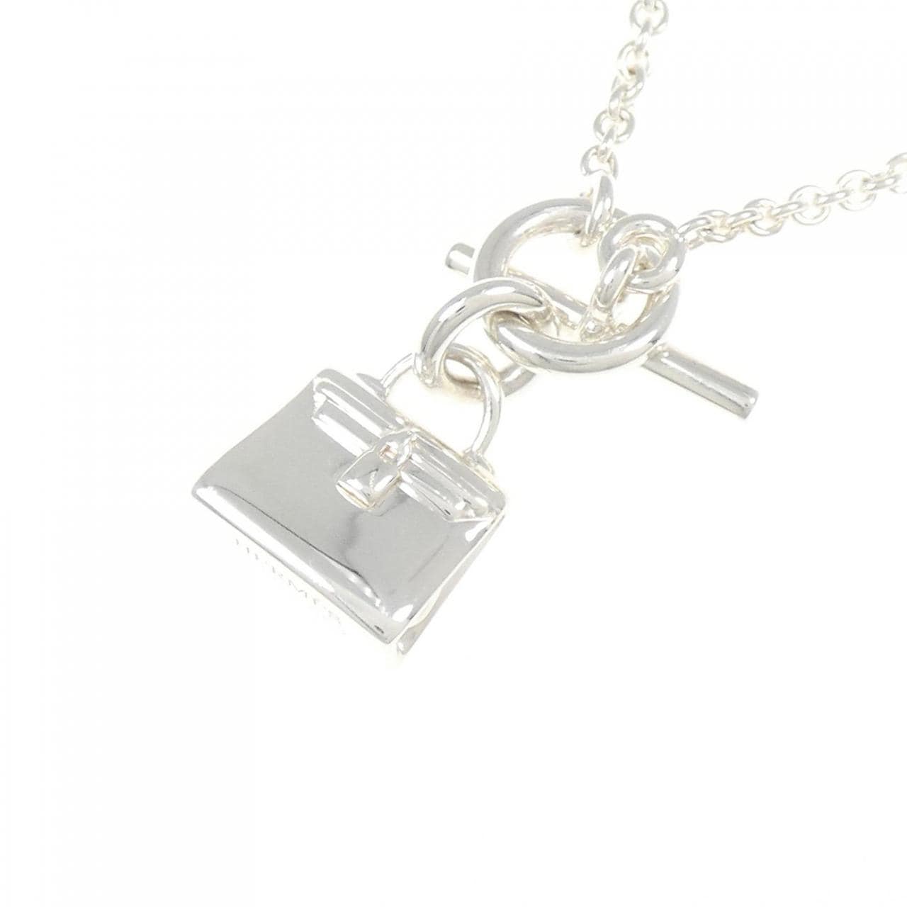 HERMES amulettes kelly necklace