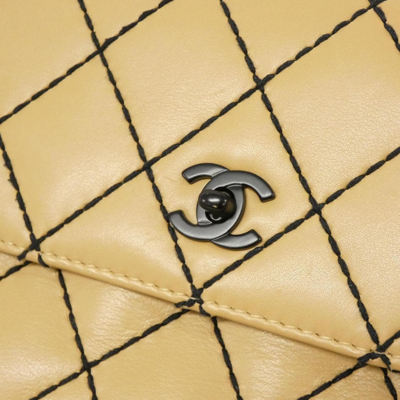 [vintage] CHANEL Wild Stitch Line 14687 Shoulder Bag