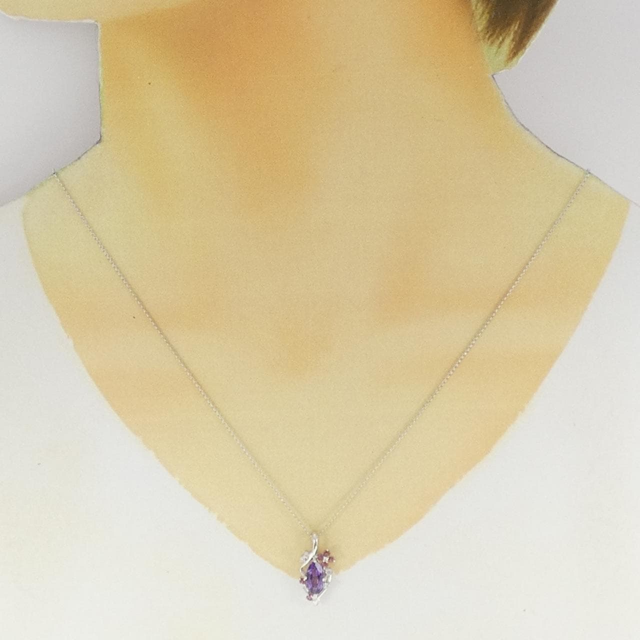 K18WG フラワー アメジスト ネックレス 0.95CT