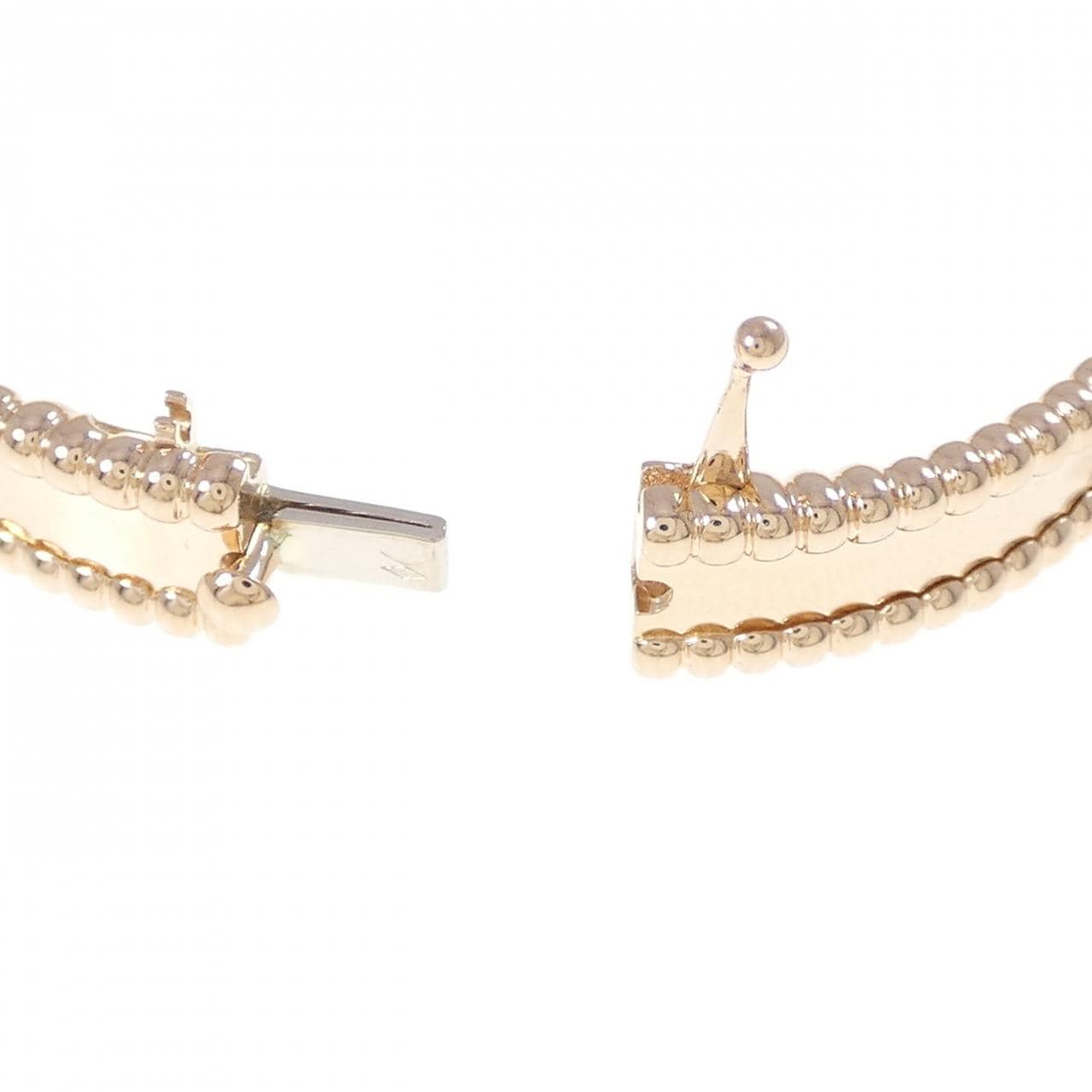 ヴァンクリーフ&アーペル ペルレ シニアチュール バングル