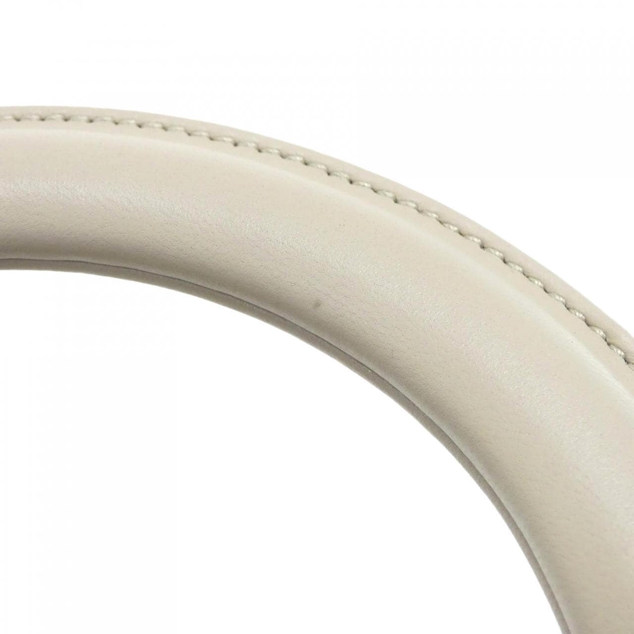 クリスチャンディオール レディ ディオール ミディアム M0565ONGE バッグ