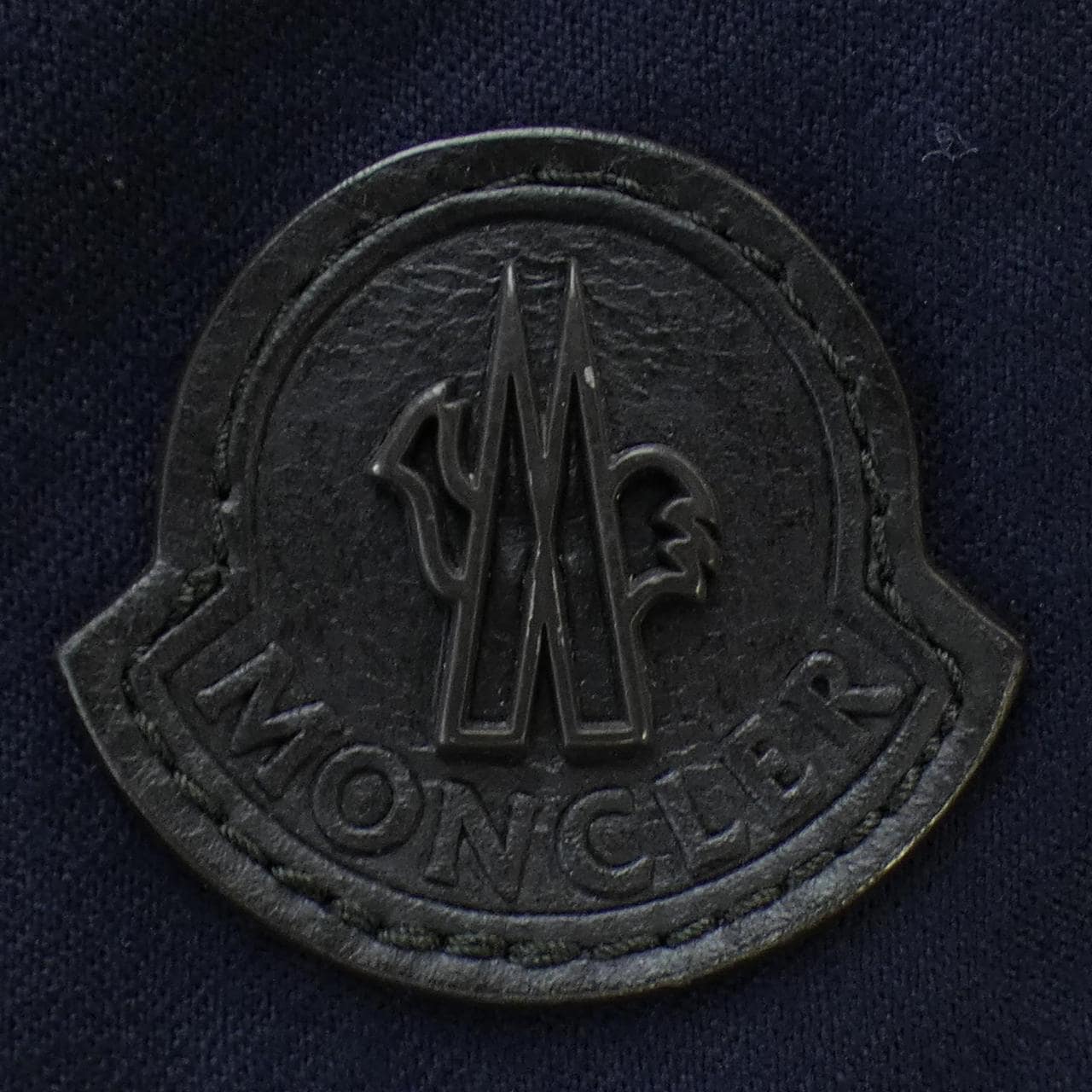 モンクレール MONCLER ダウンジャケット