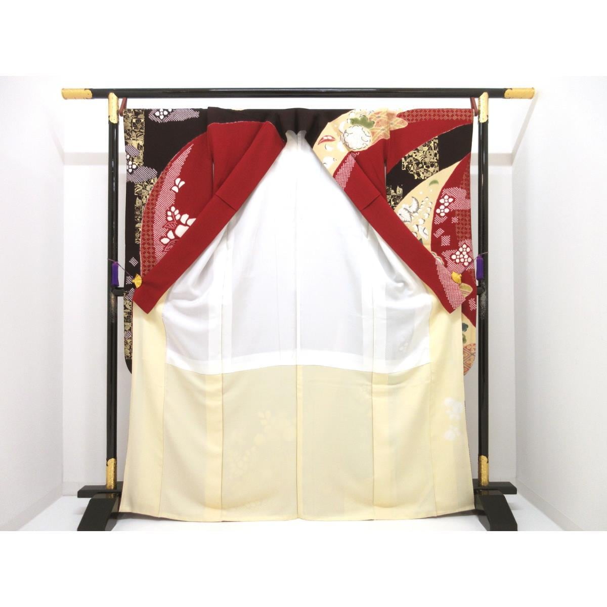 振袖　友禅金彩加工　絞り入