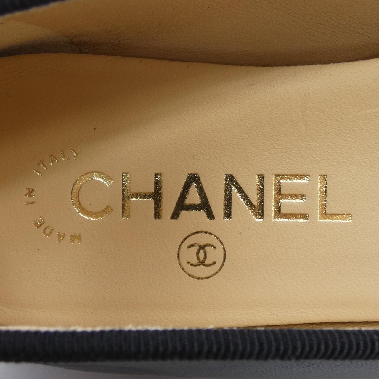 シャネル CHANEL フラットシューズ