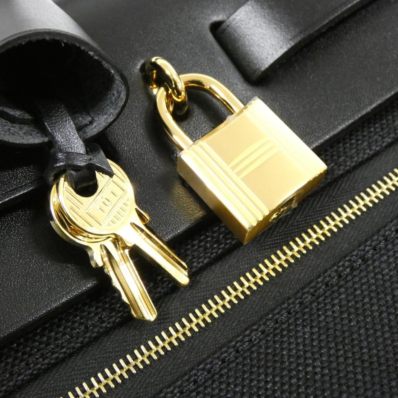 【未使用品】エルメス エールバッグ ジップ PM 078971CC バッグ