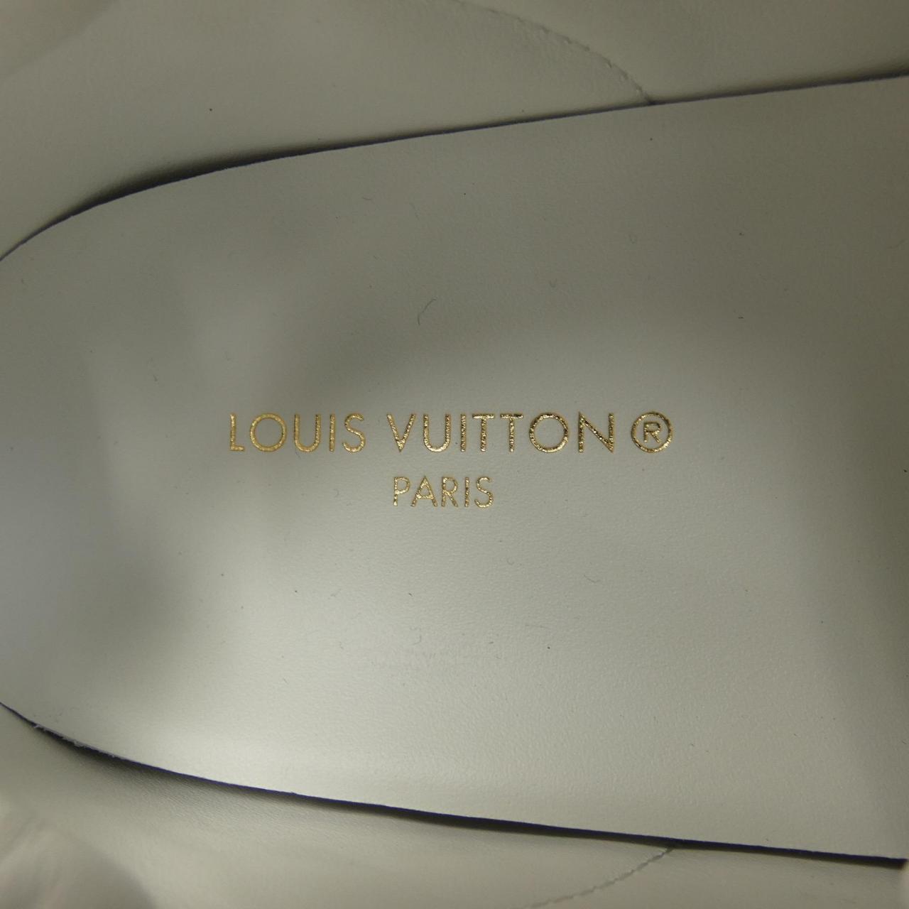 ルイヴィトン LOUIS VUITTON スニーカー