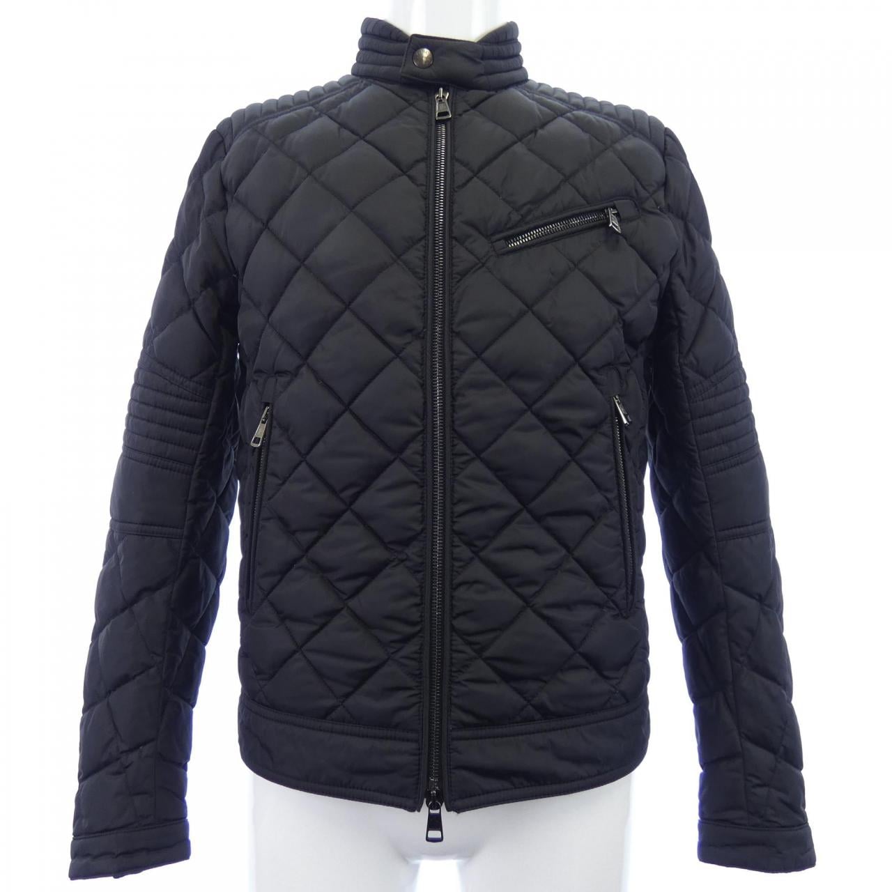 モンクレール MONCLER ダウンジャケット