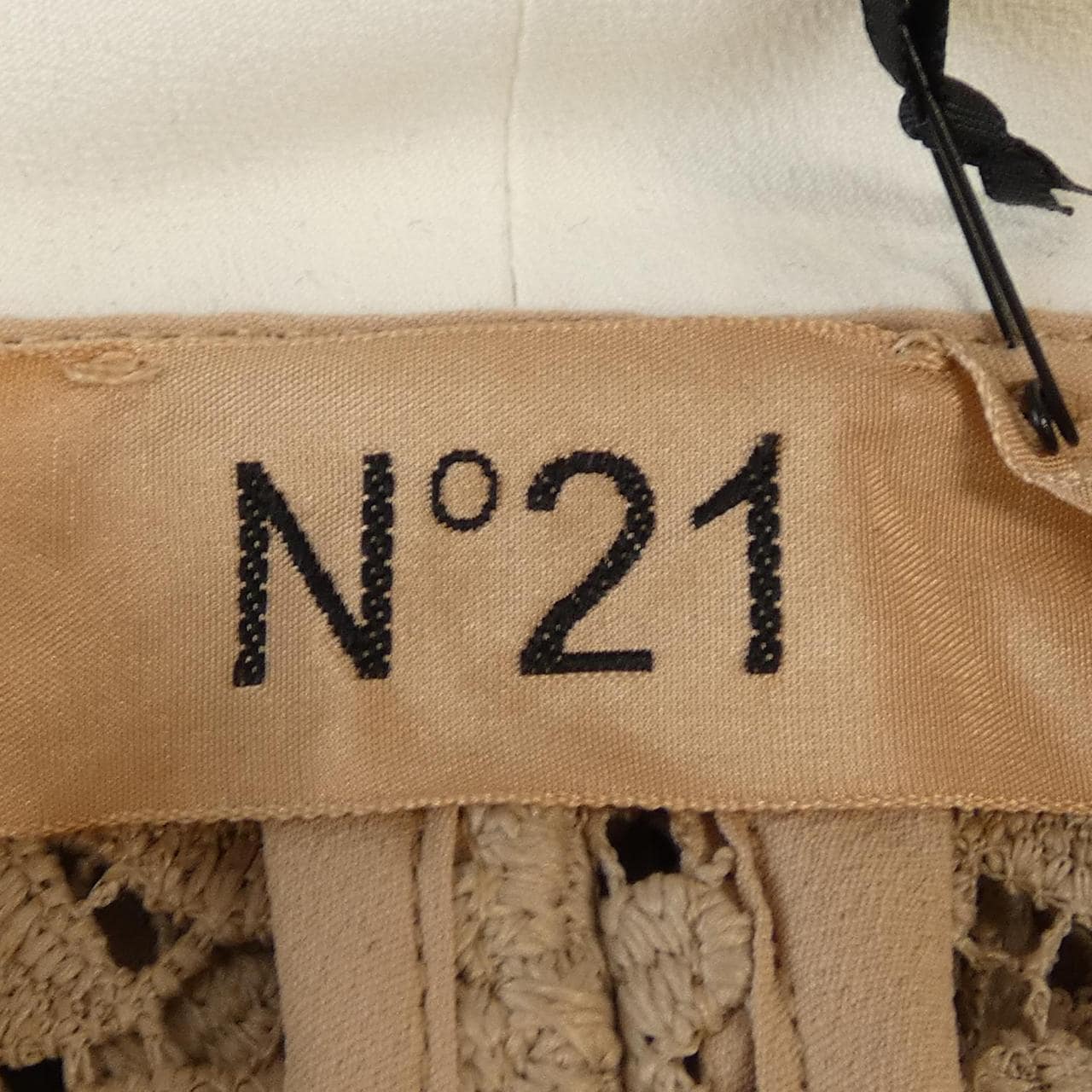ヌメロヴェントゥーノ N°21 P24IN2M G1324812 トップス