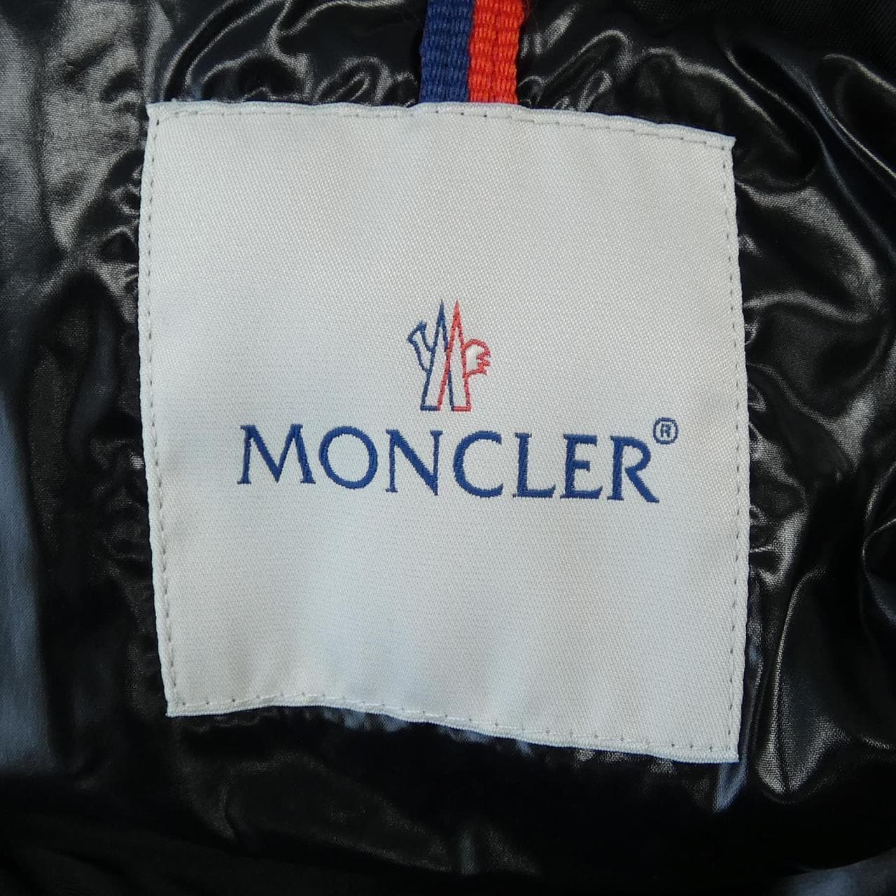 モンクレール MONCLER DESNA ダウンジャケット