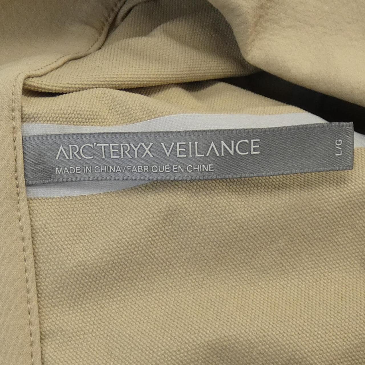 アークテリクスヴェイランス ARC'TERYX VEILANCE ジャケット