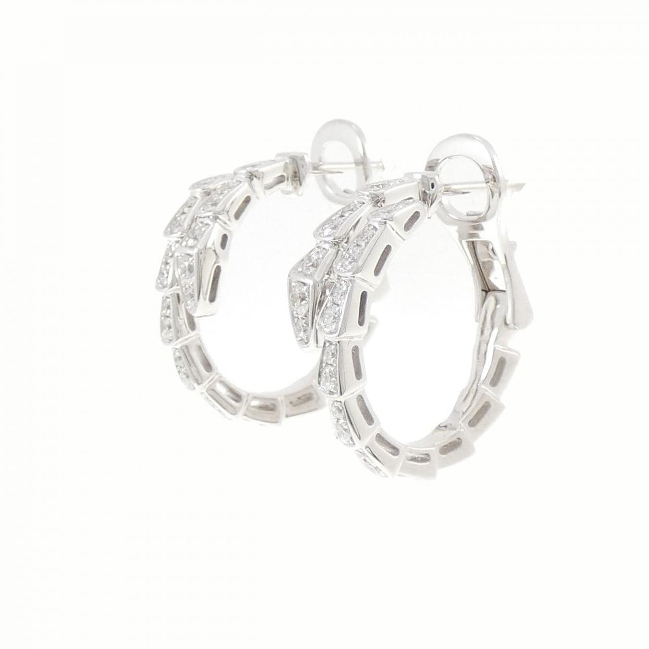 ブルガリ セルペンティ ヴァイパー ピアス