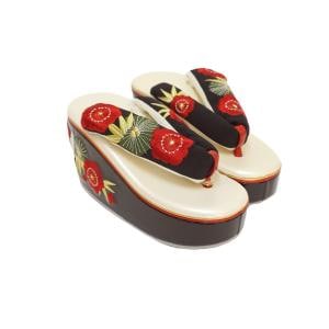 【新品】女草履　松竹梅と鶴