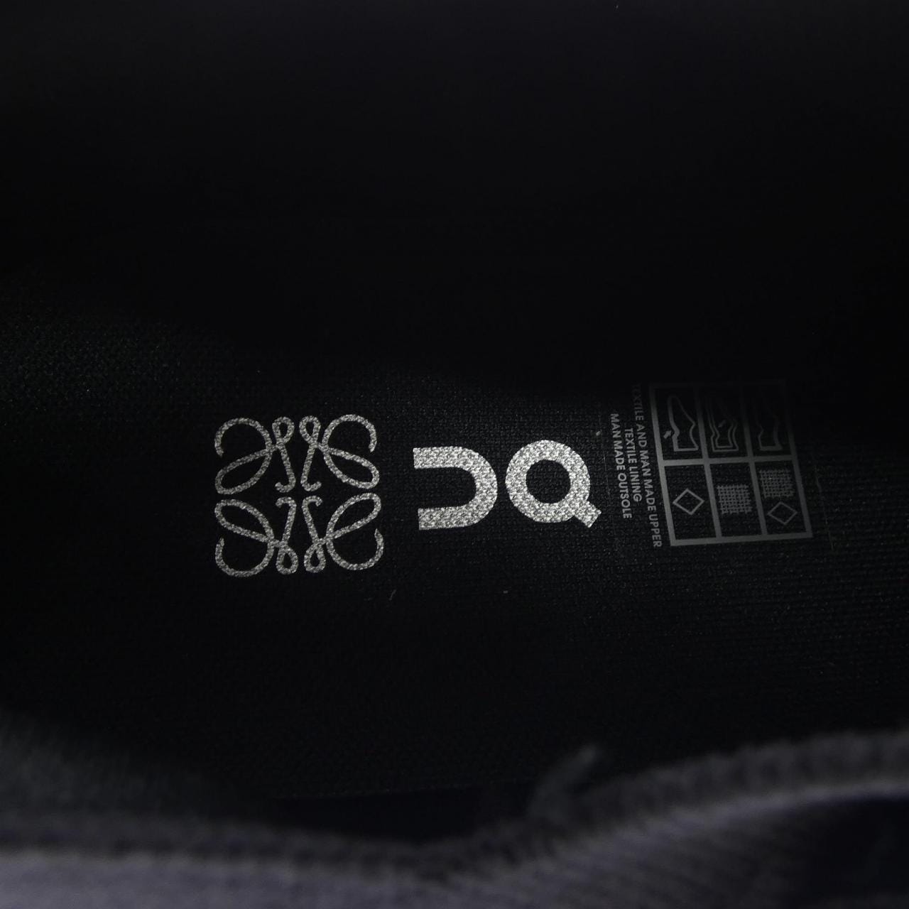 ロエベ LOEWE ON スニーカー