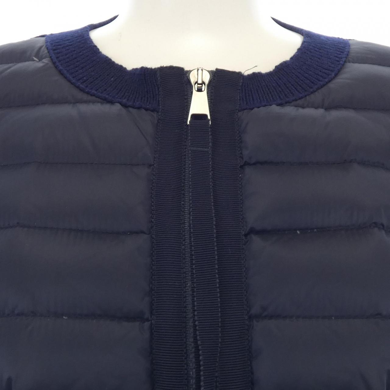 MONCLER蒙克勒羽绒服