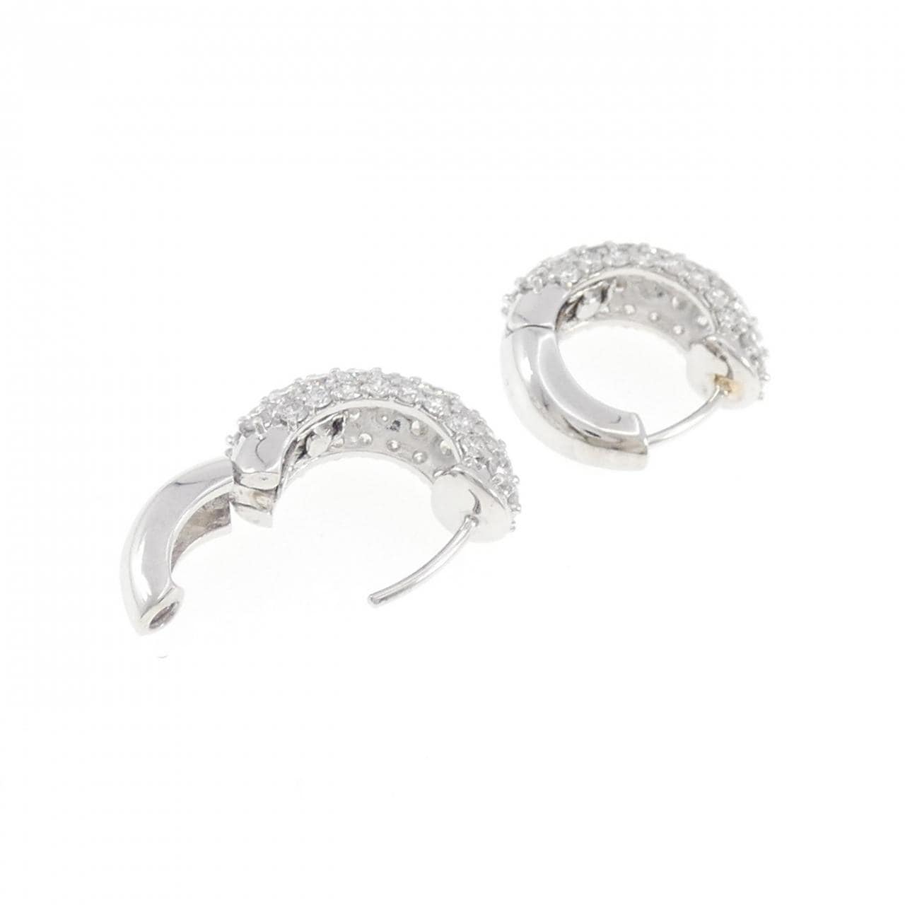 PT900 パヴェ ダイヤモンド ピアス 2.48CT