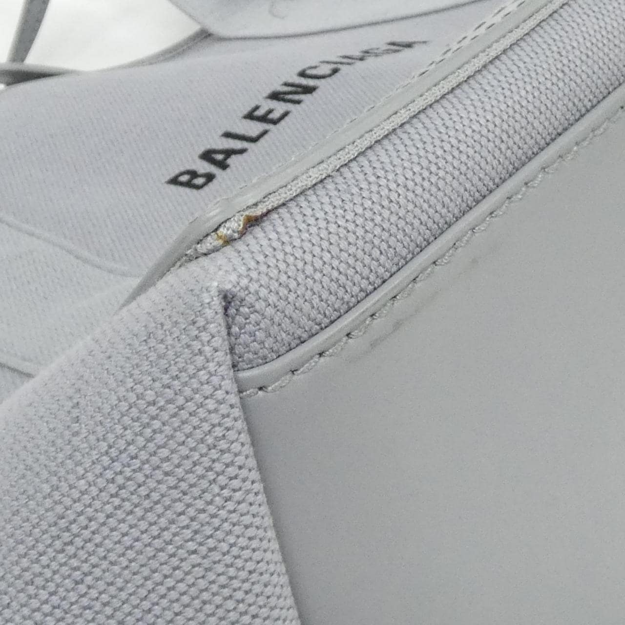 バレンシアガ ネイビー カバス M 581292 AQ38N バッグ