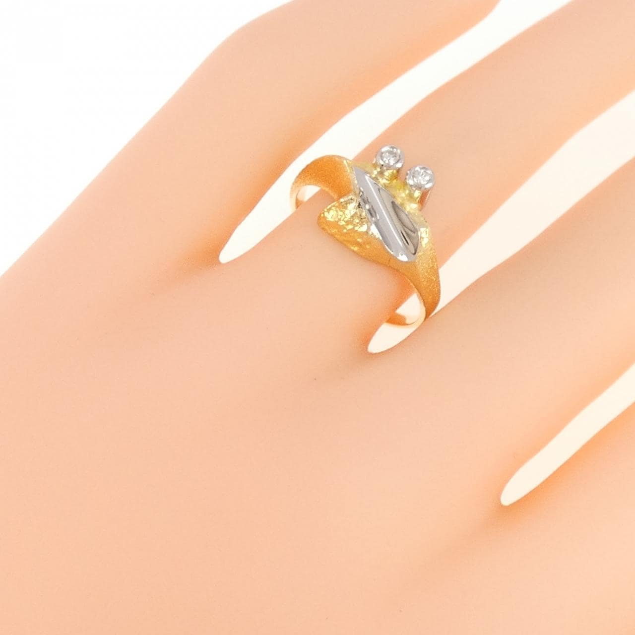 ラポーニア ダイヤモンド リング 0.06CT