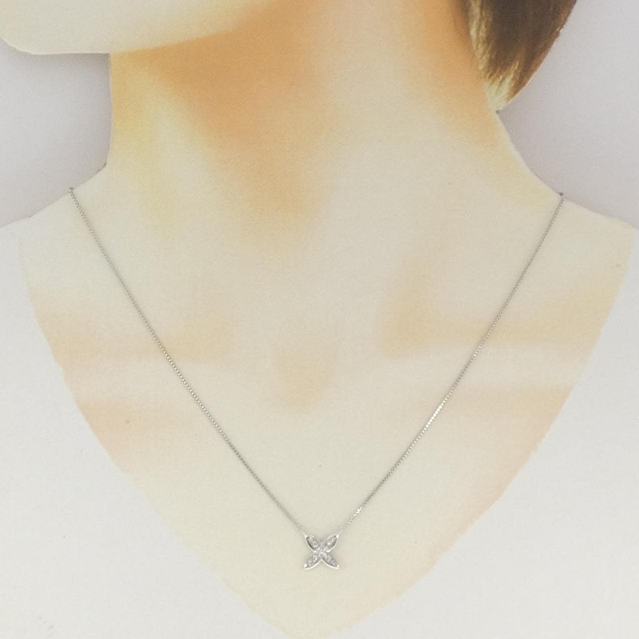 K18WG ダイヤモンド ネックレス 0.15CT