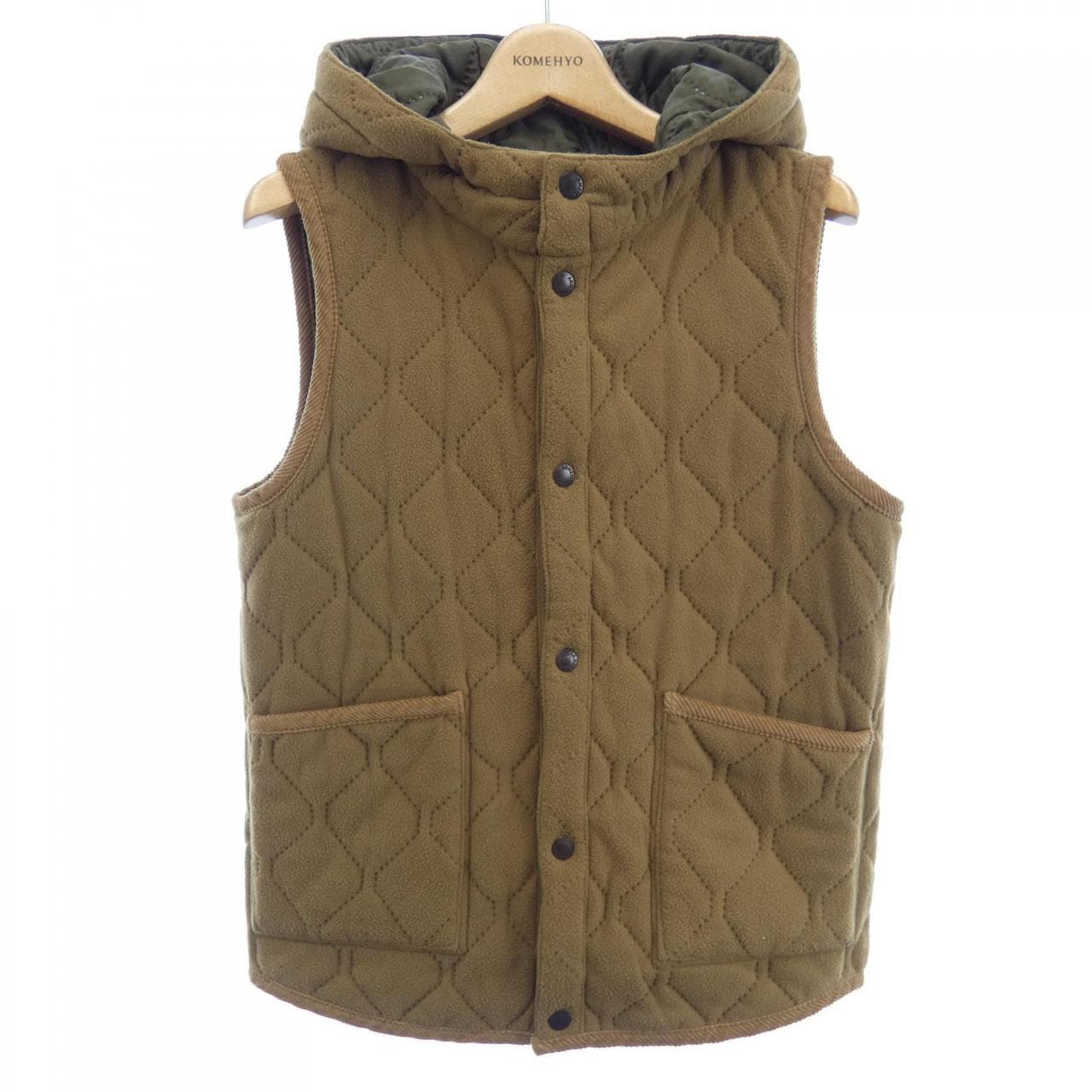 ARMEN VEST