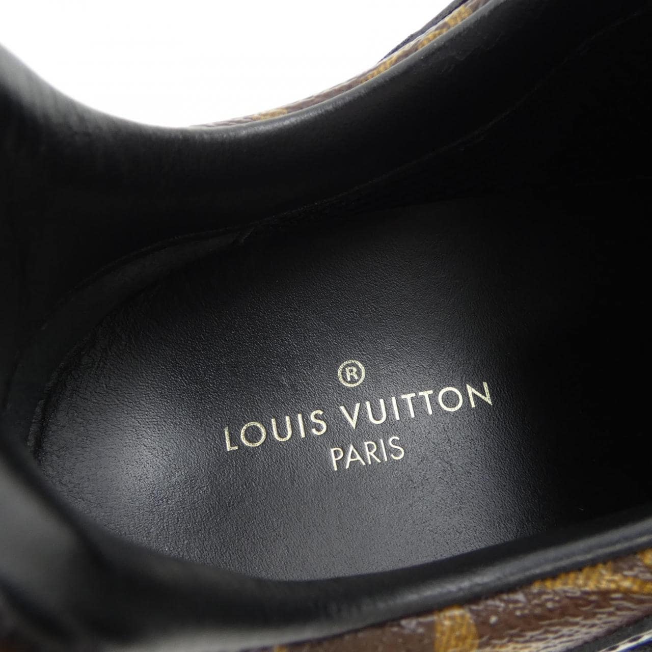 LOUIS LOUIS VUITTON sneakers