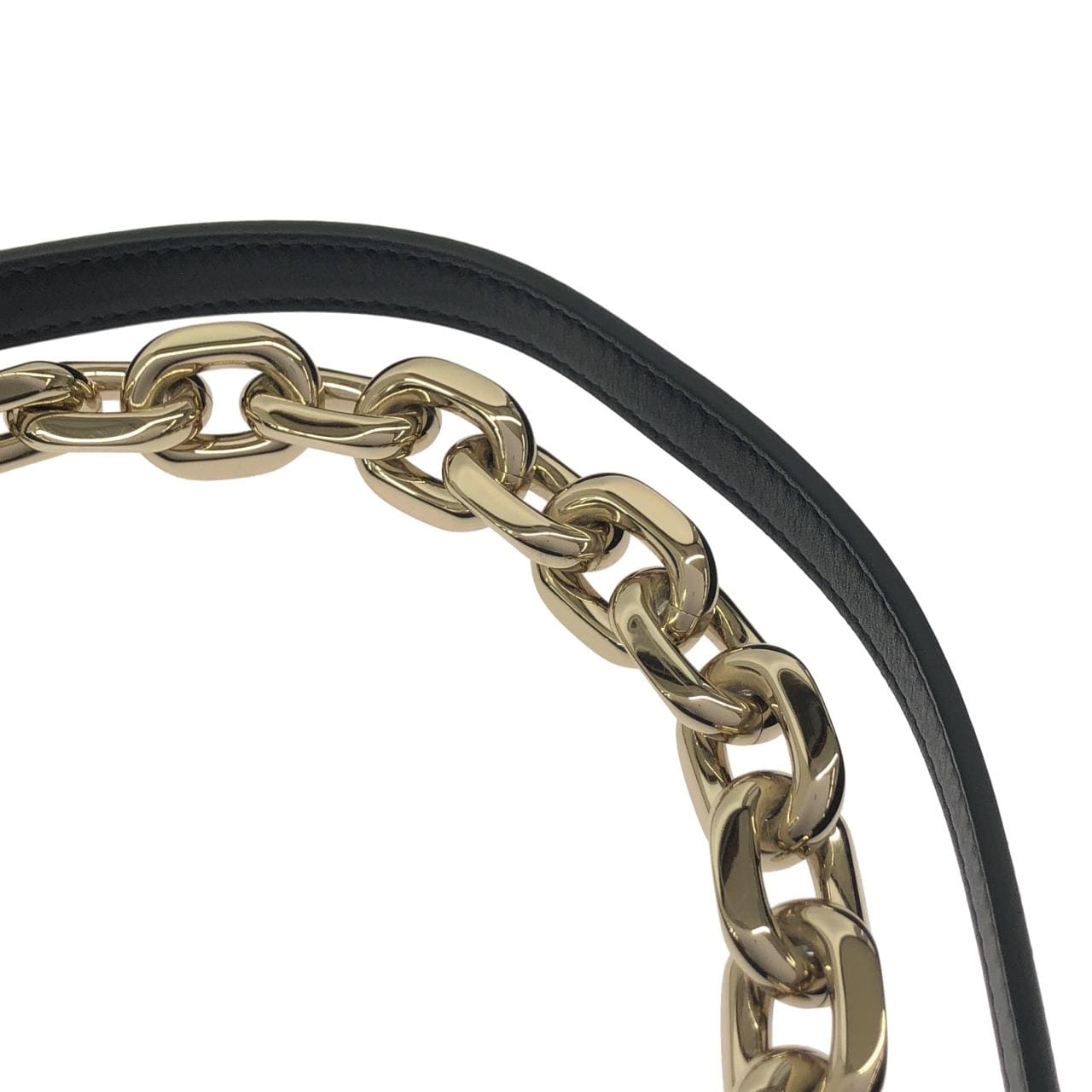 グッチ GG EMBLEM 848882 AAFDV ショルダーバッグ