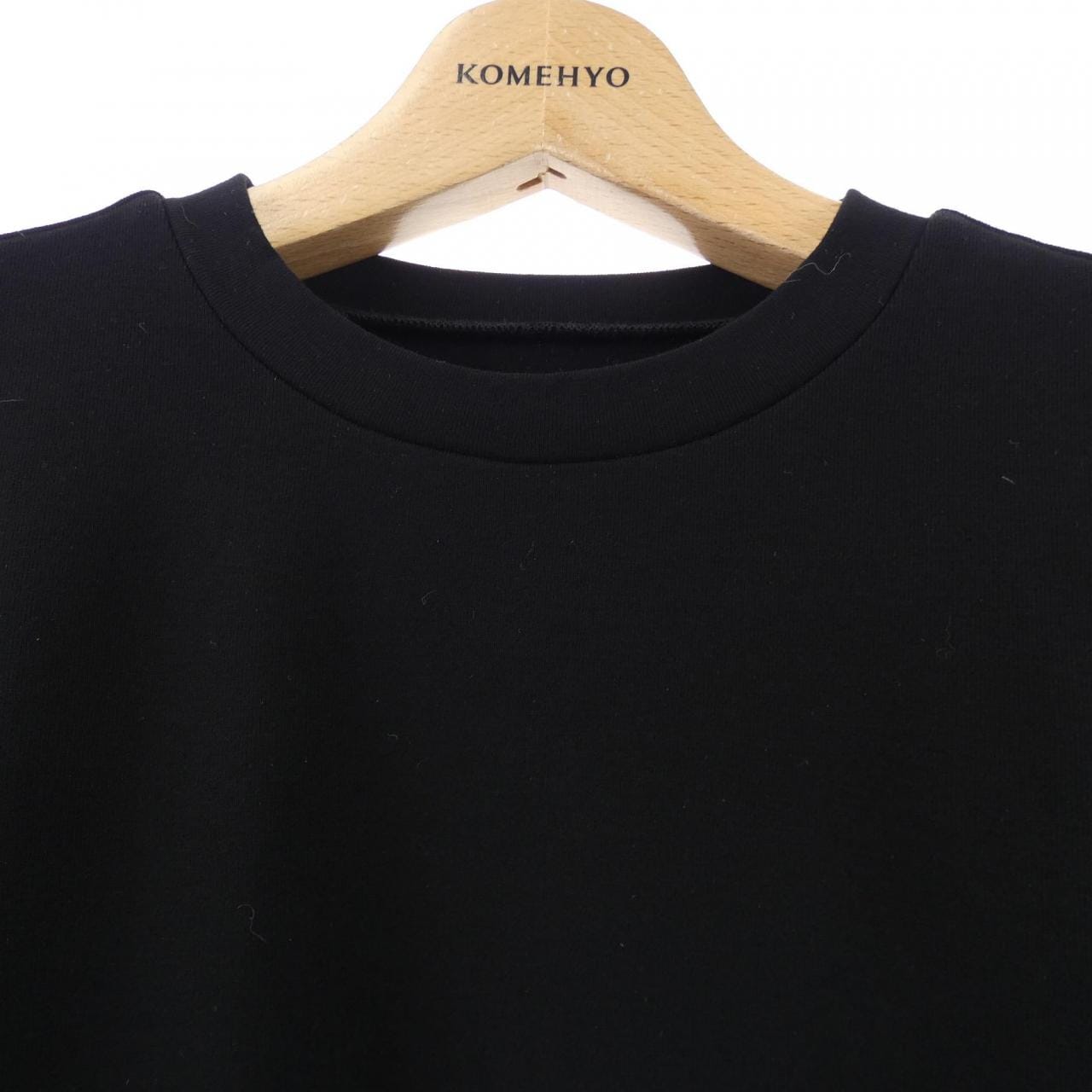 ヨリ yori トップス