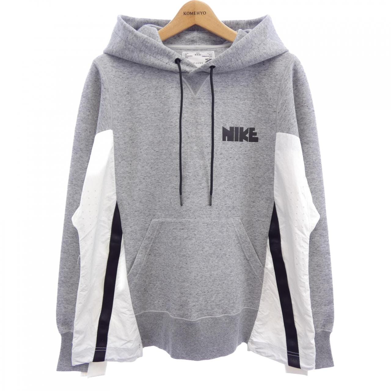 ナイキサカイ NIKE×SACAI CZ4695-063 パーカー