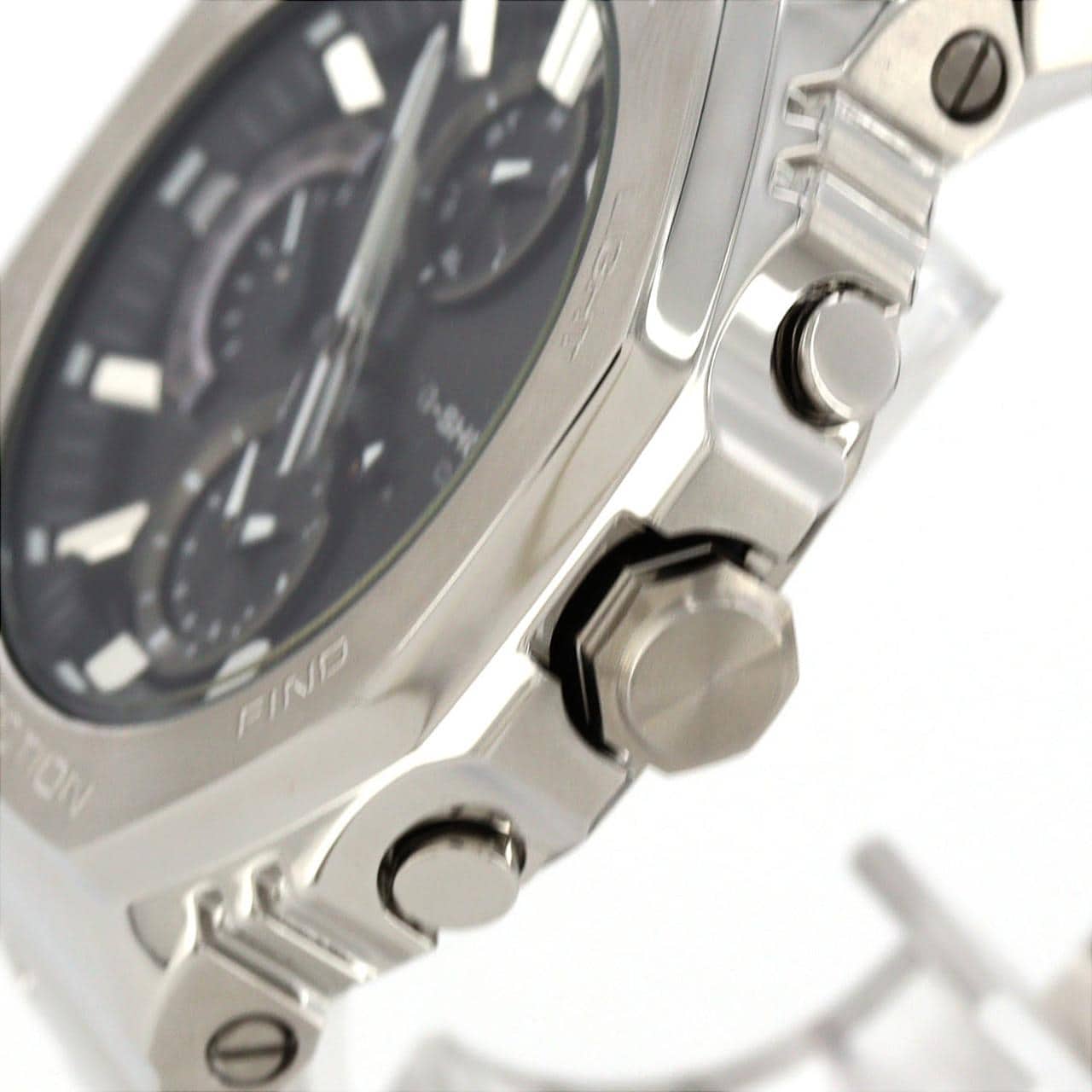 カシオ G-SHOCK GMC-B2100D-1AJF SS ソーラークォーツ