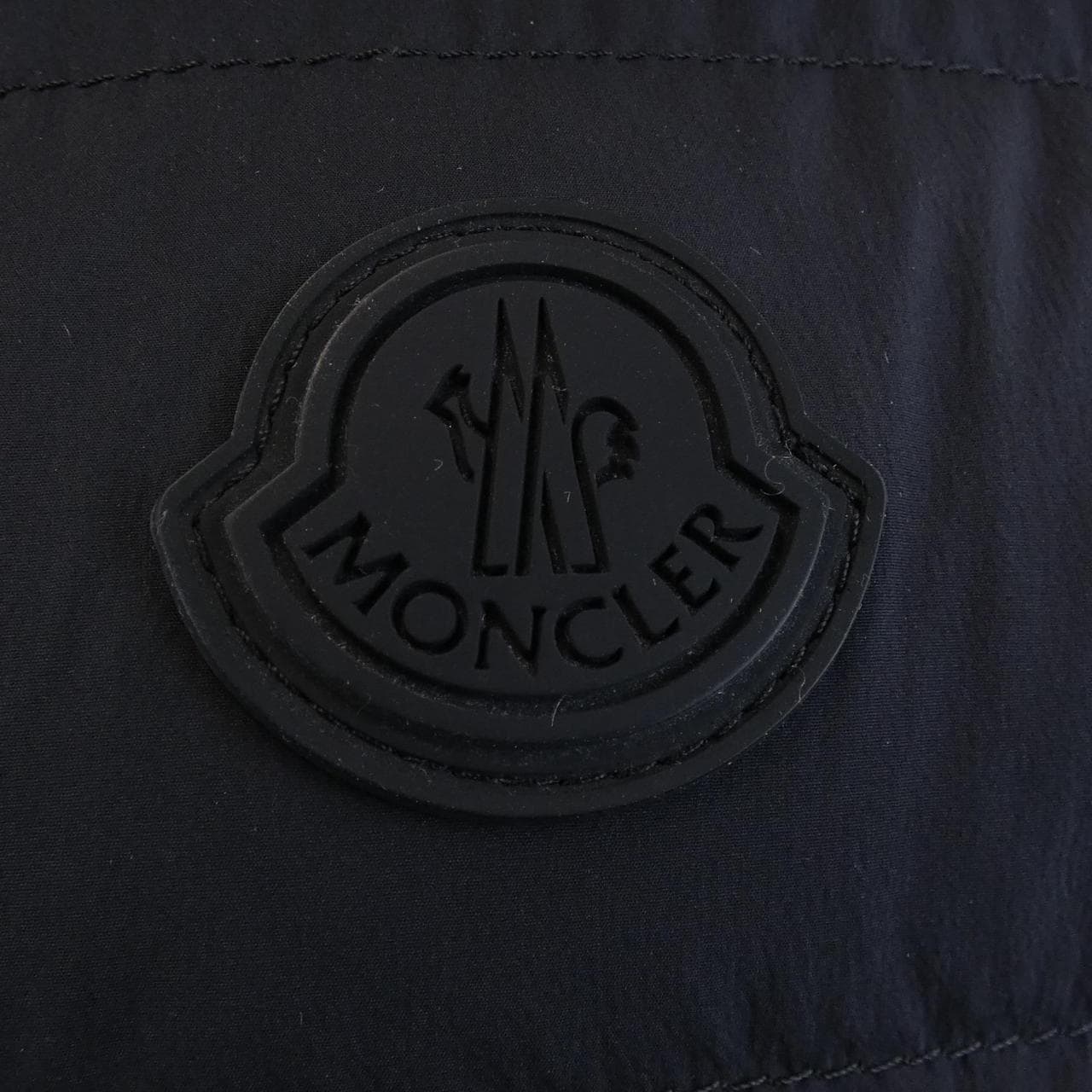 モンクレール MONCLER ALITERSE ダウンベスト
