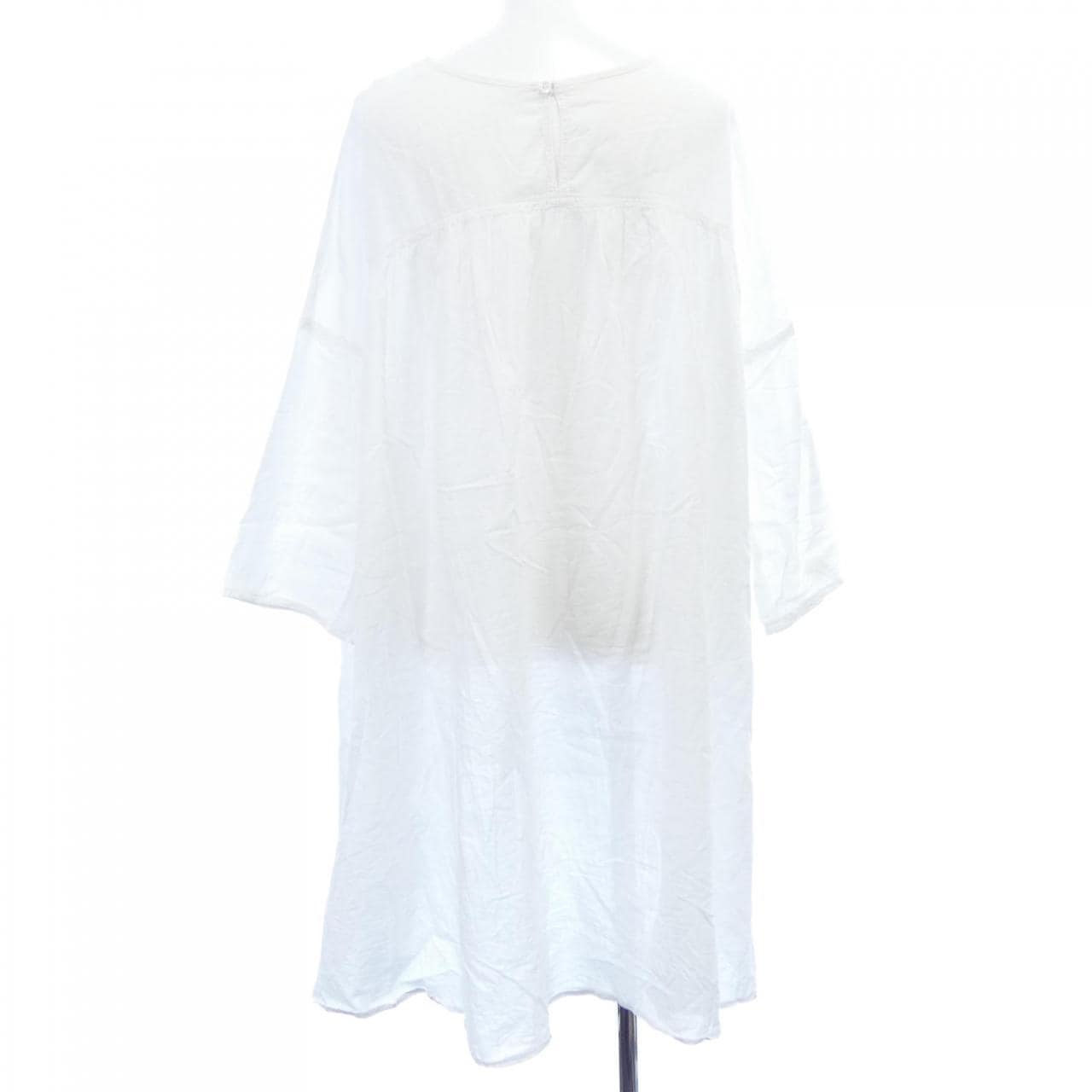 トゥモローランド TOMORROW LAND 42-01-21-01402 トップス