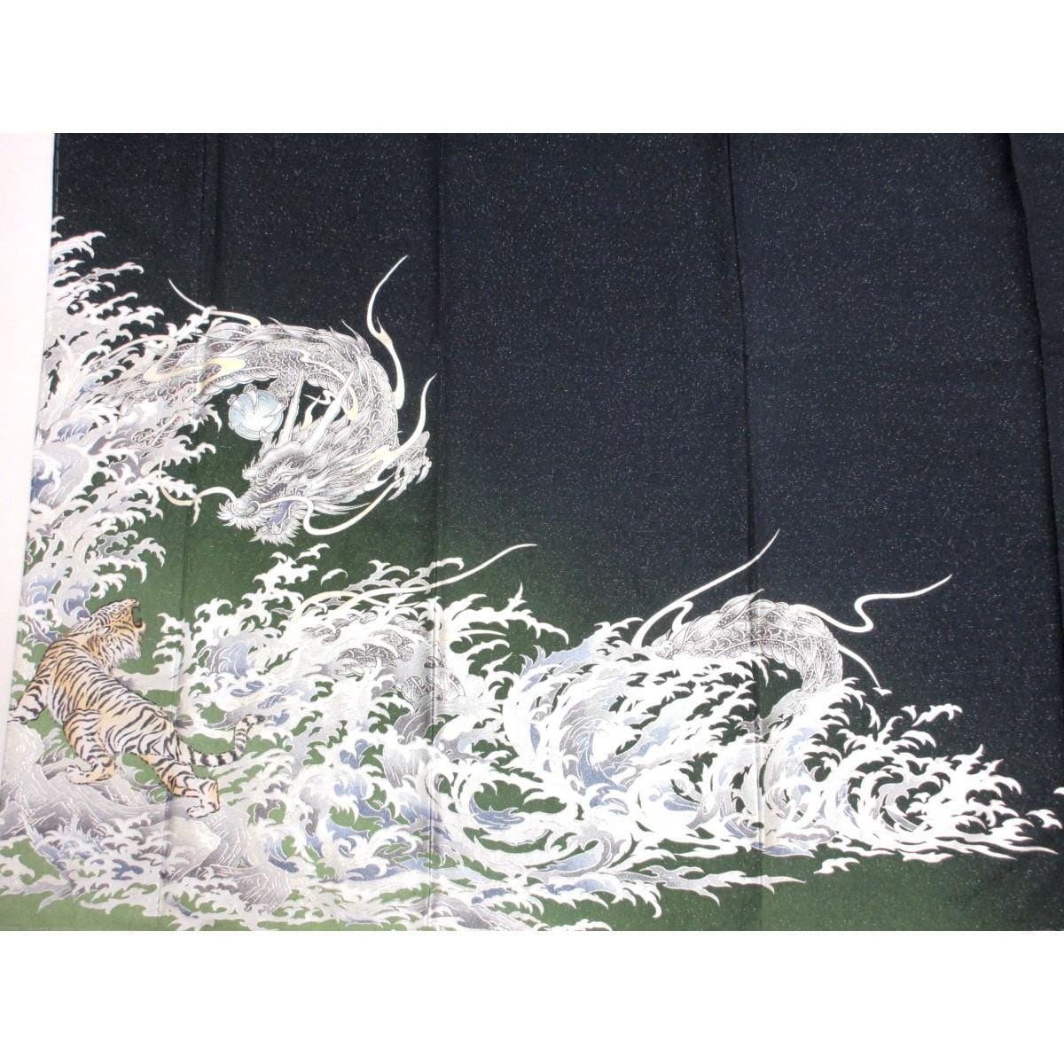 【新品】訪問着　友禅銀彩加工【和田光正】