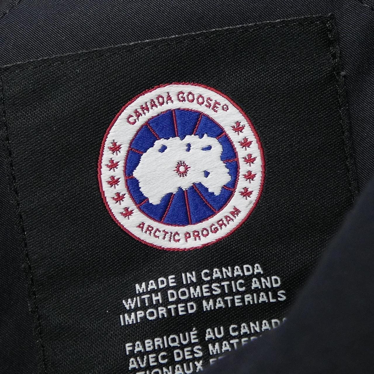 カナダグース CANADA GOOSE 4154M FREESTYLE フリースタイル ダウンベスト