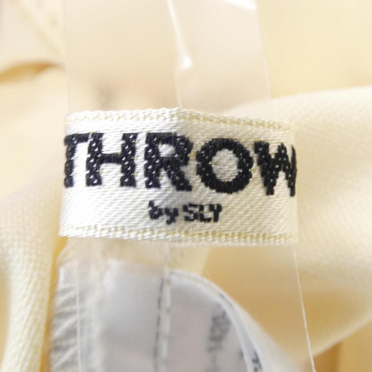 THROW パンツ