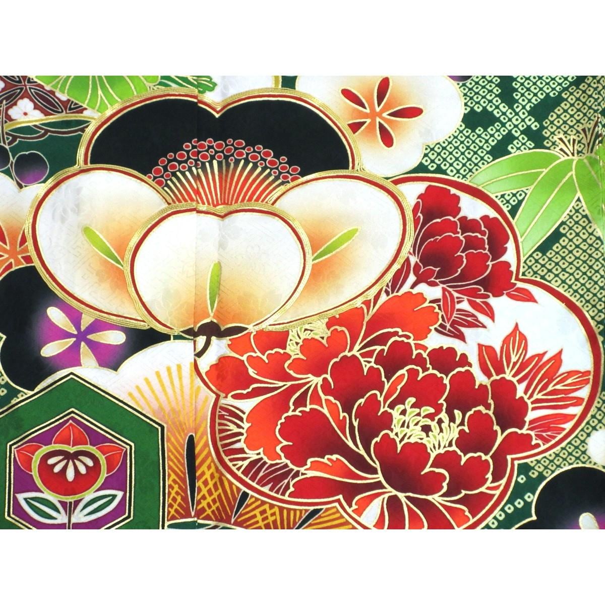 振袖　友禅金彩加工　刺繍入り