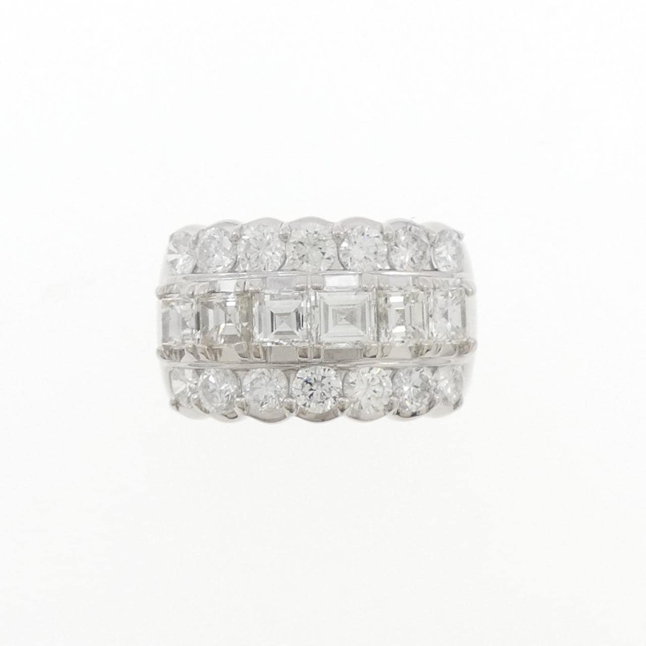 PT900 ダイヤモンド リング 3.17CT