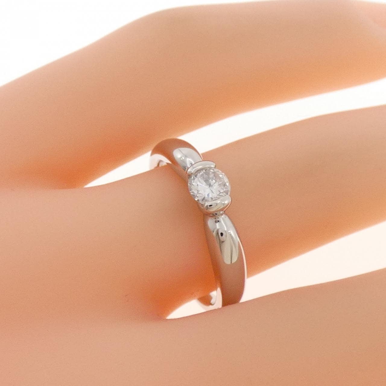 PT950 ソリティア ダイヤモンド リング 0.258CT